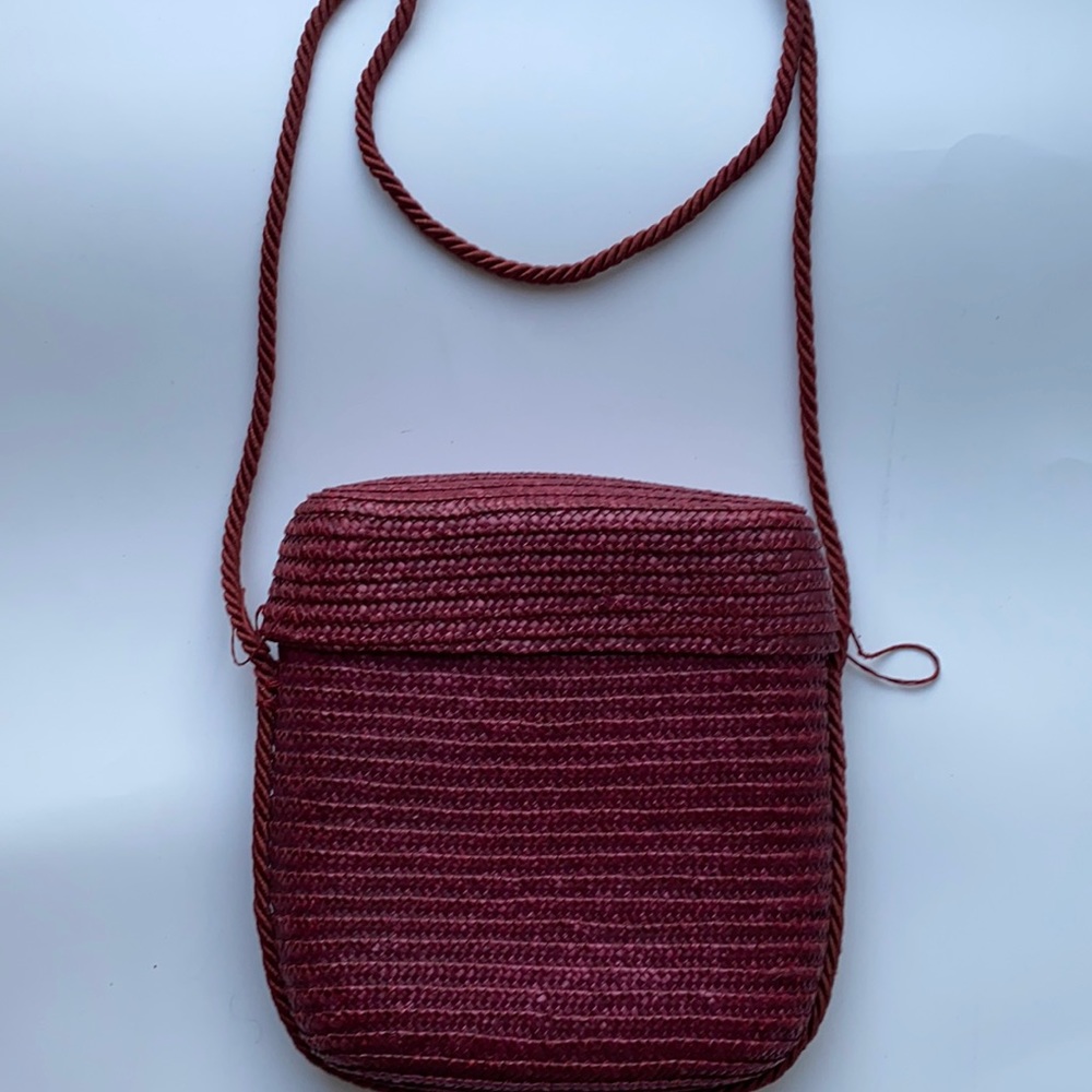 Vintage Barbara Bolan straw purse